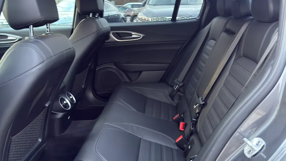 ALFA ROMEO Giulia Giulia 2.0 Turbo Veloce Q4 aut