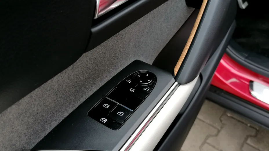 MAZDA MX-30 MX-30 35.5kWh Makoto