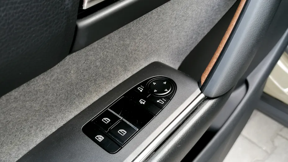 MAZDA MX-30 MX-30 35.5kWh Makoto