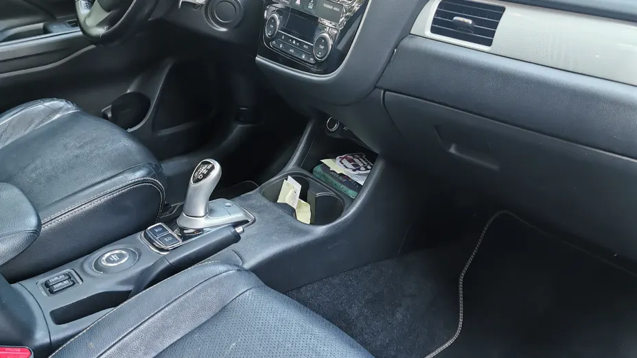 MITSUBISHI Outlander Outlander 2.0 Intense Comfort 4WD CVT