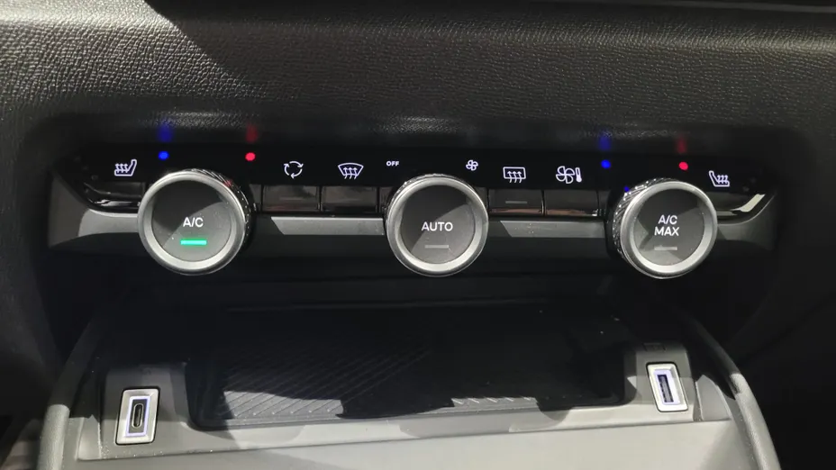 CITROEN C4 C4 1.2 PureTech Shine S&S EAT8