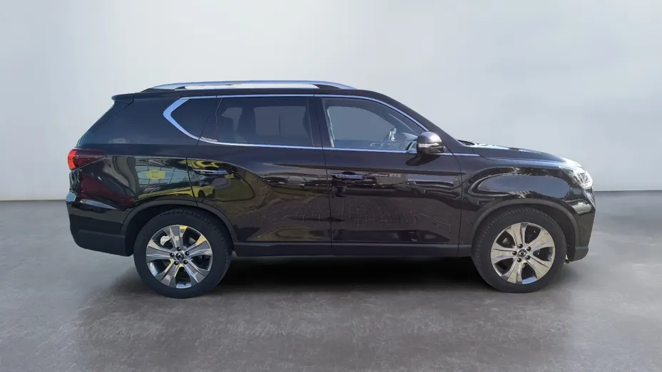 SSANGYONG Rexton Rexton 2.2 D Sapphire 4WD aut