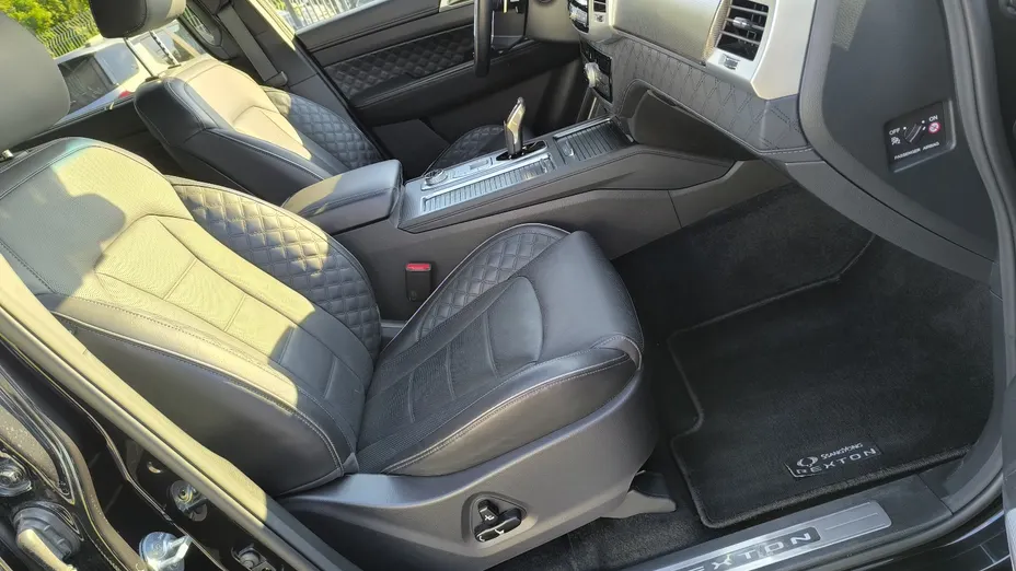 SSANGYONG Rexton Rexton 2.2 D Sapphire 4WD aut