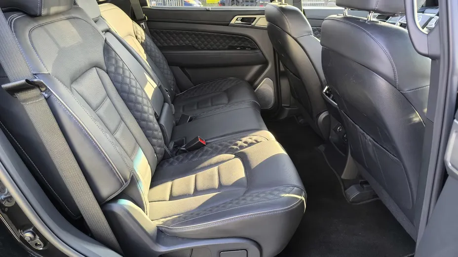 SSANGYONG Rexton Rexton 2.2 D Sapphire 4WD aut