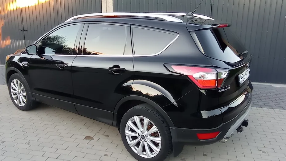 FORD Escape Escape 2.0 EcoBoost AWD Titanium