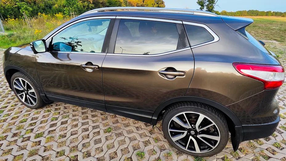 NISSAN Qashqai Qashqai 1.2 DIG-T Tekna EU6
