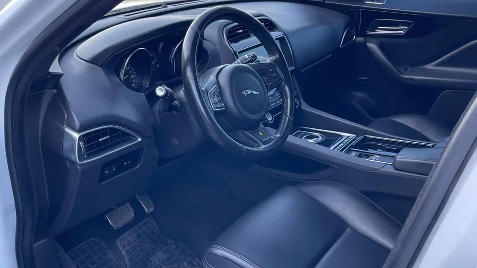 JAGUAR F-Pace F-Pace 2.0 i4P AWD Prestige