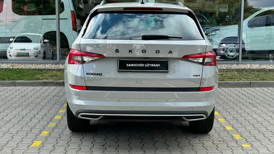 SKODA Kodiaq Kodiaq 2.0 TDI 4x2 Sportline DSG