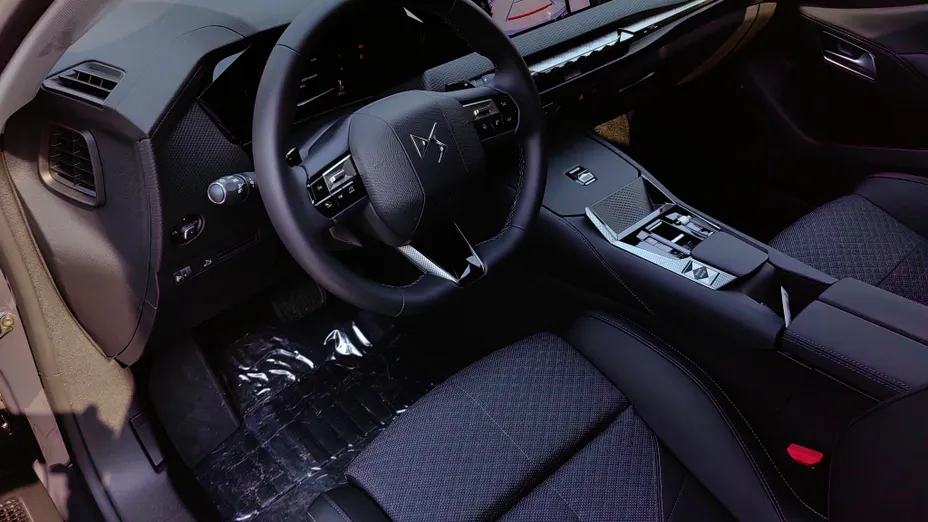 DS DS4 DS 4 1.5 BlueHDi Pallas aut Nowy