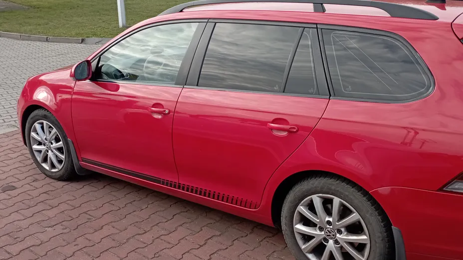 VOLKSWAGEN Golf Golf VI 1.6 TDI Comfortline