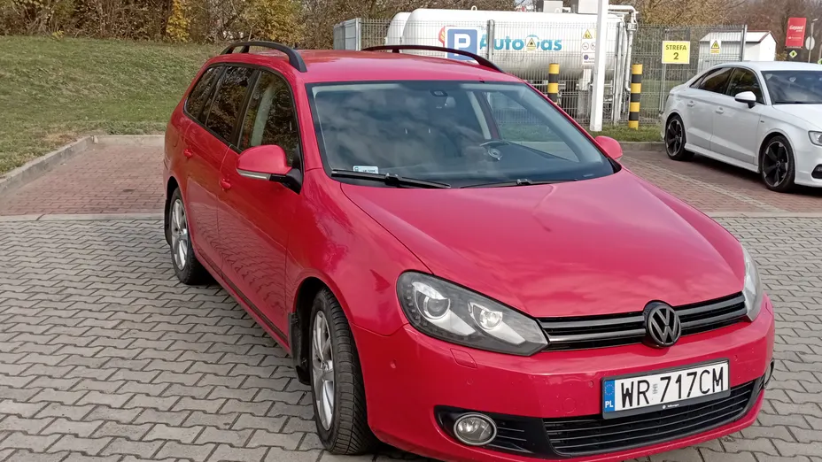 VOLKSWAGEN Golf Golf VI 1.6 TDI Comfortline