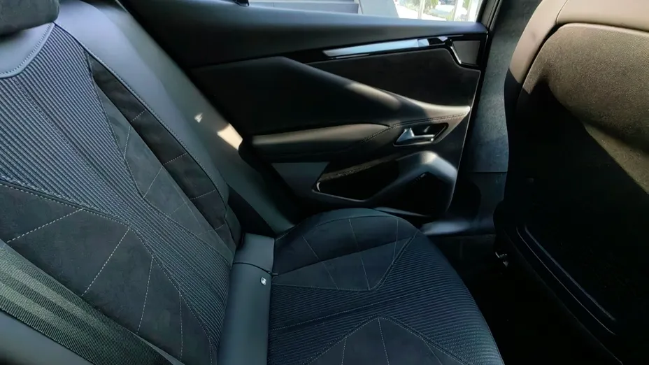 DS DS4 DS 4 1.6 E-Tense Étoile Alcantara aut Nowy