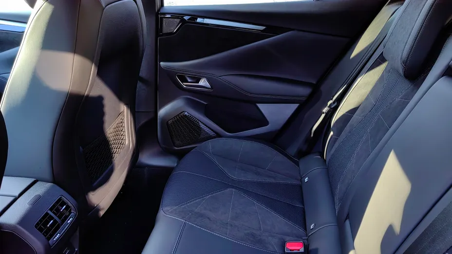 DS DS4 DS 4 1.6 E-Tense Étoile Alcantara aut Nowy