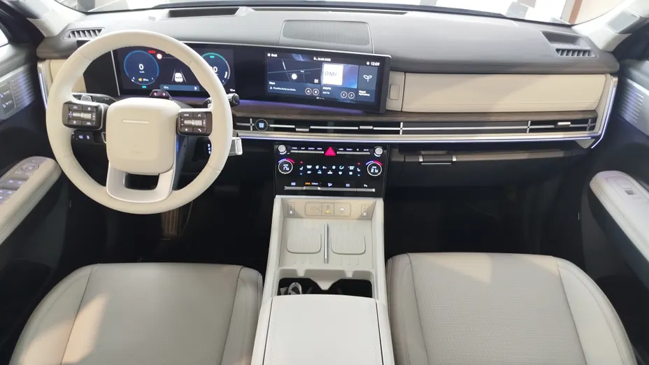 HYUNDAI Santa Fe Santa Fe 1.6 T-GDI HEV Platinum 4WD aut 7os. Nowy