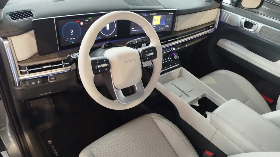 HYUNDAI Santa Fe Santa Fe 1.6 T-GDI HEV Platinum 4WD aut 7os. Nowy