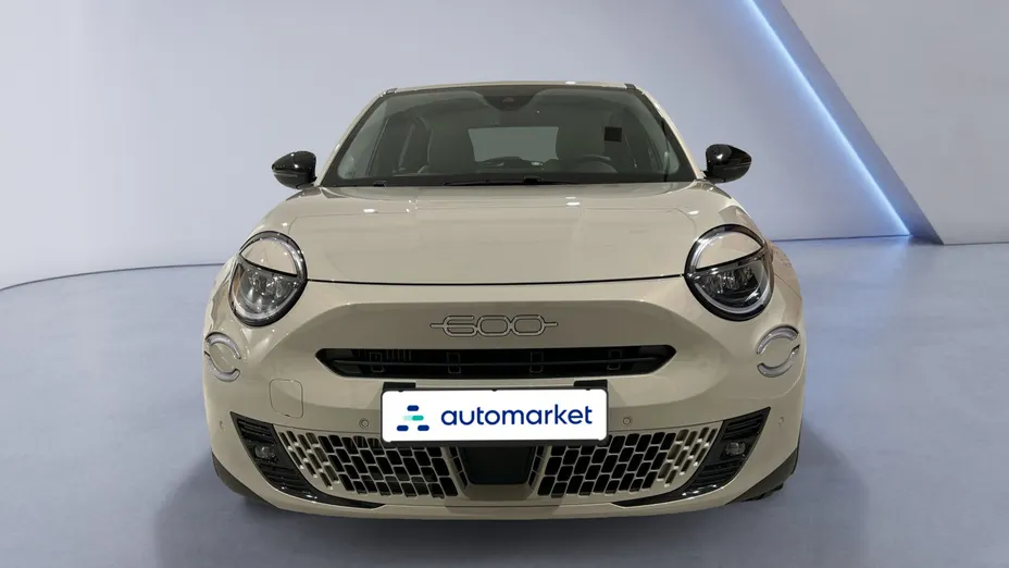 FIAT 600 600 1.2 Turbo Hybrid La Prima eDCT Nowy