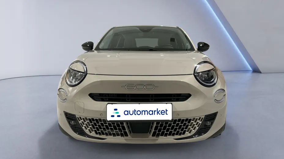 FIAT 600 600 1.2 Turbo Hybrid La Prima eDCT Nowy