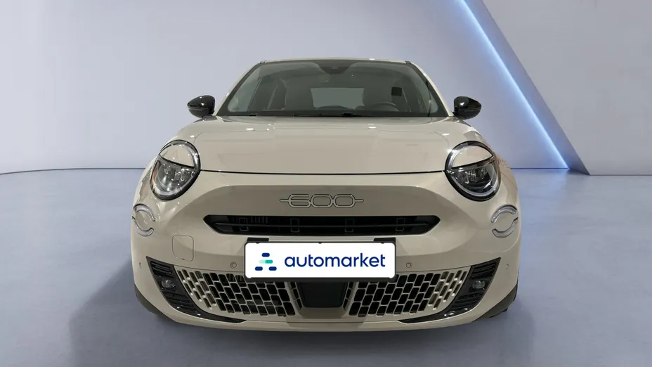 FIAT 600 600 1.2 Turbo Hybrid La Prima eDCT Nowy