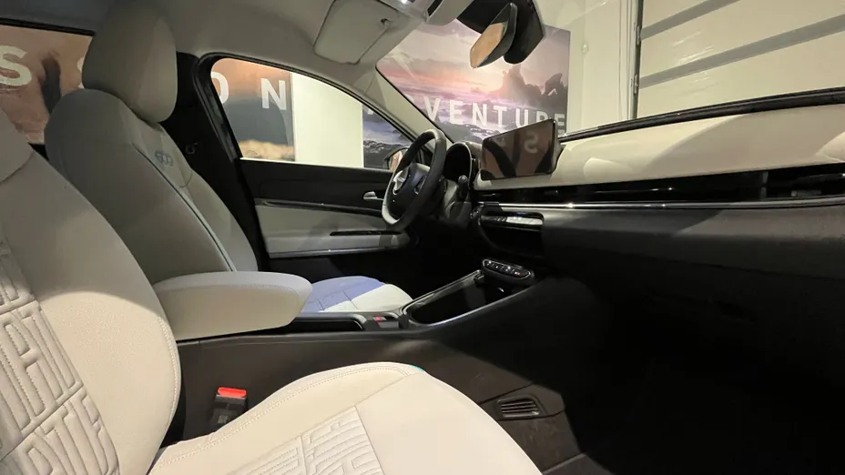 FIAT 600 600 1.2 Turbo Hybrid La Prima eDCT Nowy