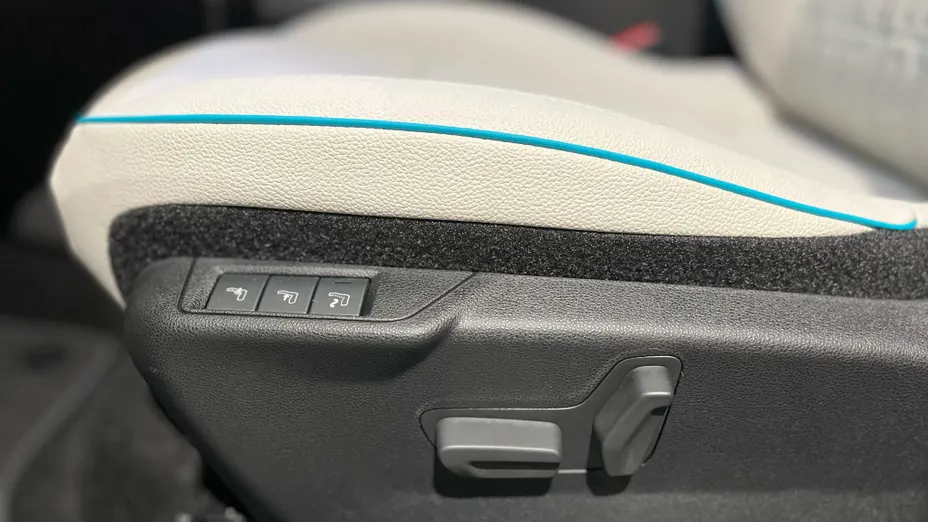 FIAT 600 600 1.2 Turbo Hybrid La Prima eDCT Nowy