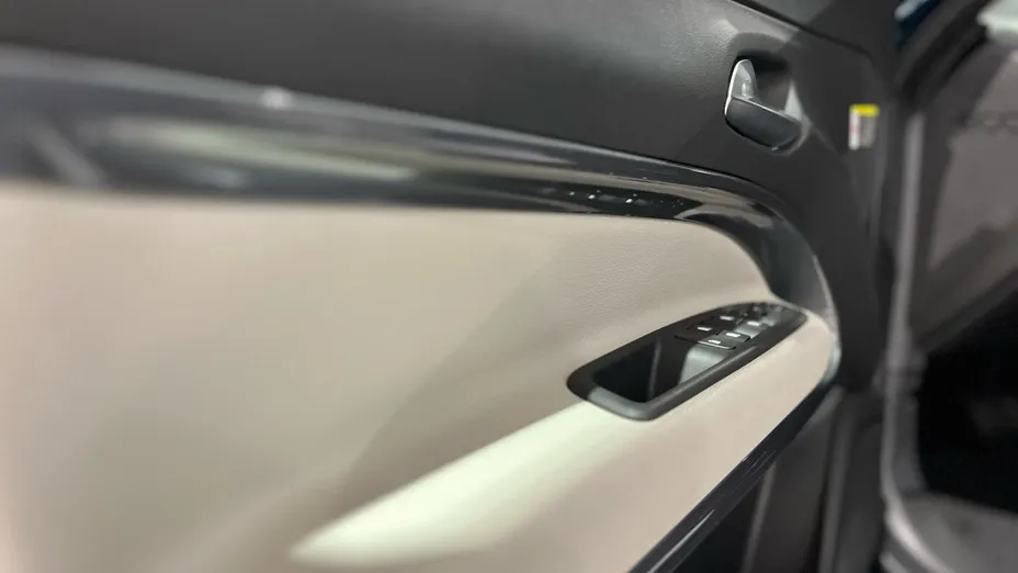 FIAT 600 600 1.2 Turbo Hybrid La Prima eDCT Nowy