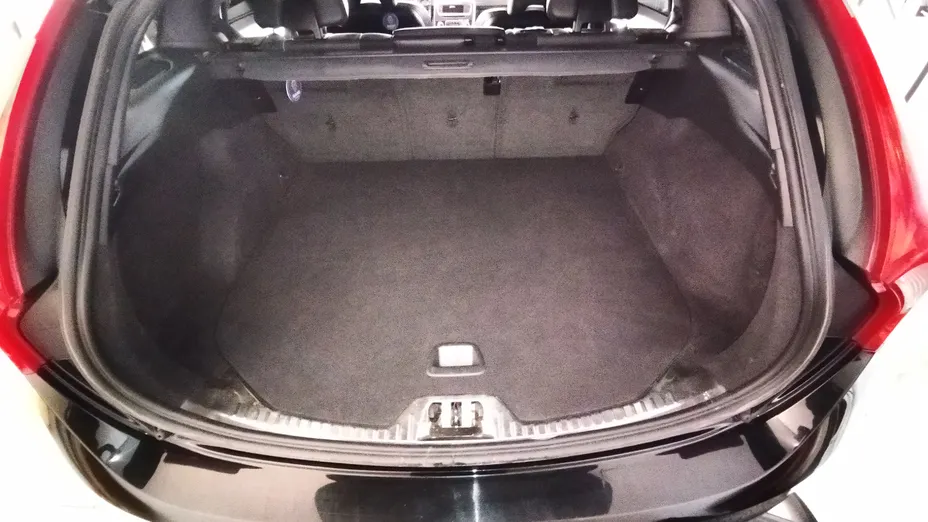 VOLVO V60 V60 B4 D R-Design aut