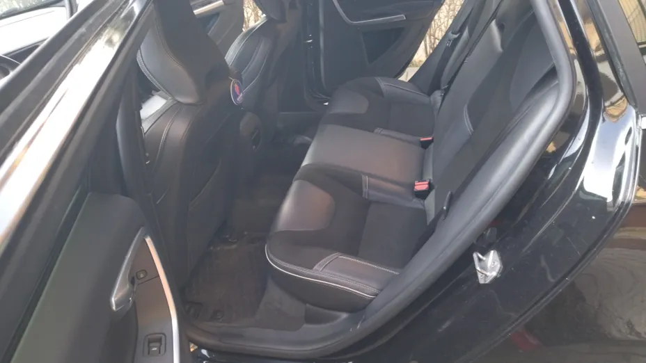 VOLVO V60 V60 B4 D R-Design aut