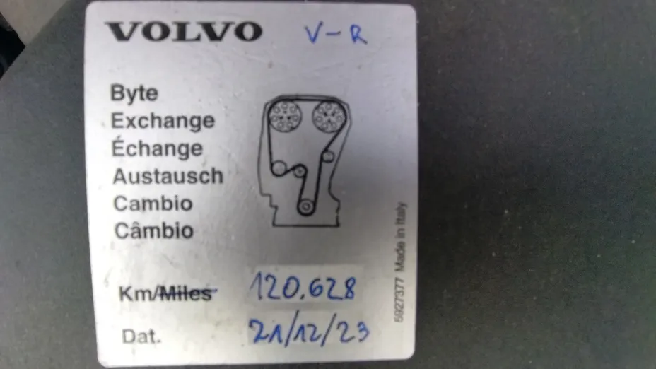 VOLVO V60 V60 B4 D R-Design aut