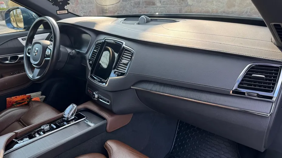 VOLVO XC90 XC90 B5 D AWD Inscription aut