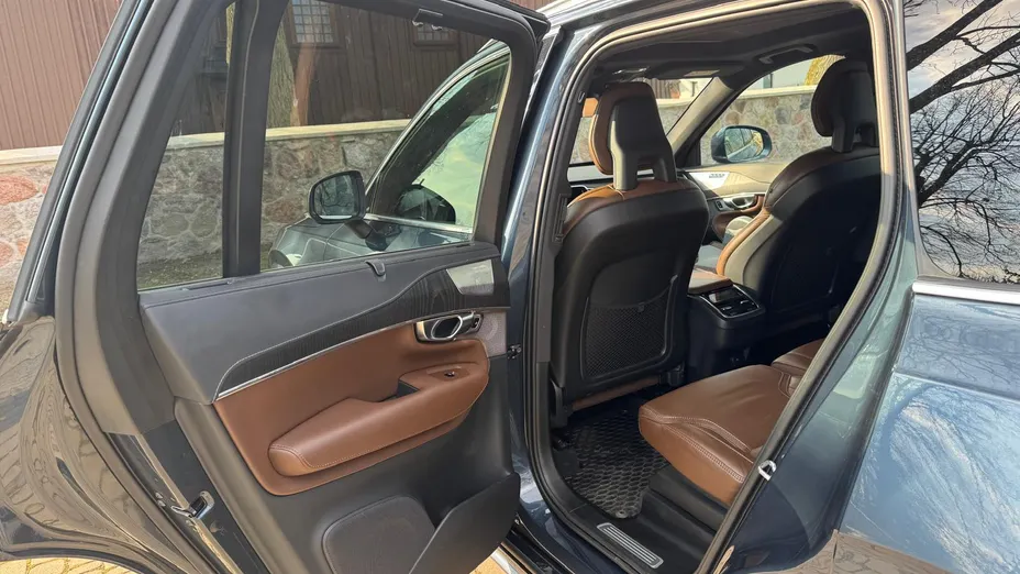 VOLVO XC90 XC90 B5 D AWD Inscription aut