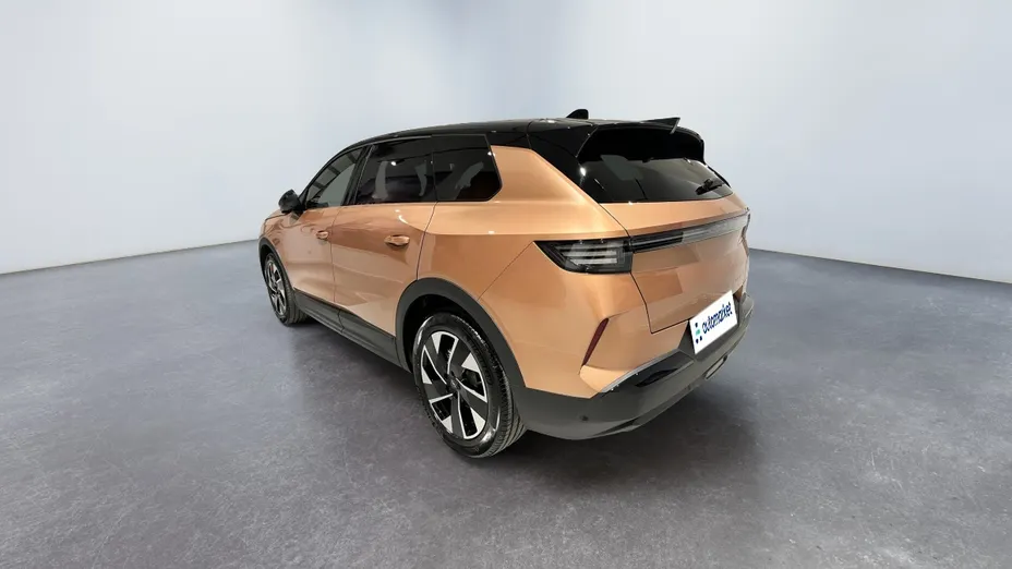 OPEL Grandland X Grandland 1.2 T mHEV GS S&S eDTC6 Nowy