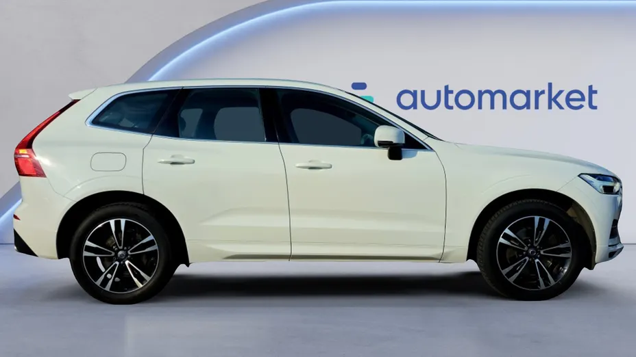 VOLVO XC60 XC60 T4 Momentum Pro aut