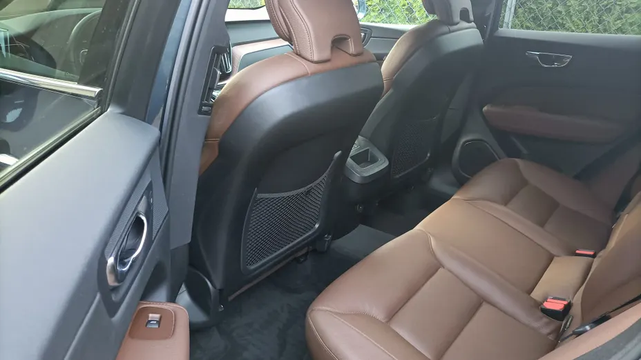 VOLVO XC60 XC60 2.0T Momentum