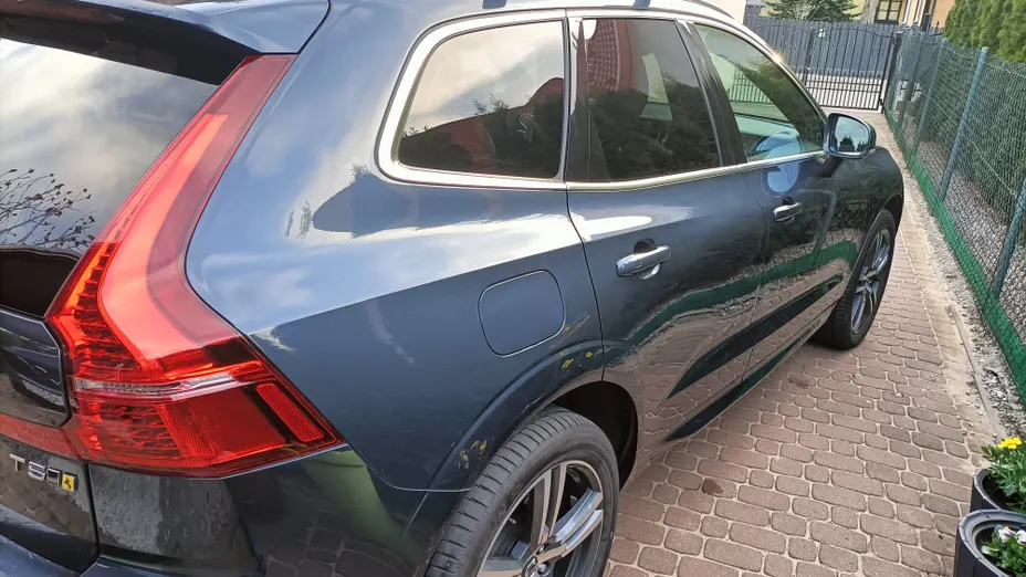 VOLVO XC60 XC60 T5 AWD Momentum