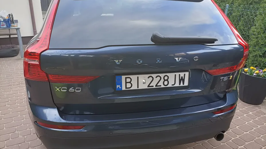 VOLVO XC60 XC60 T5 AWD Momentum