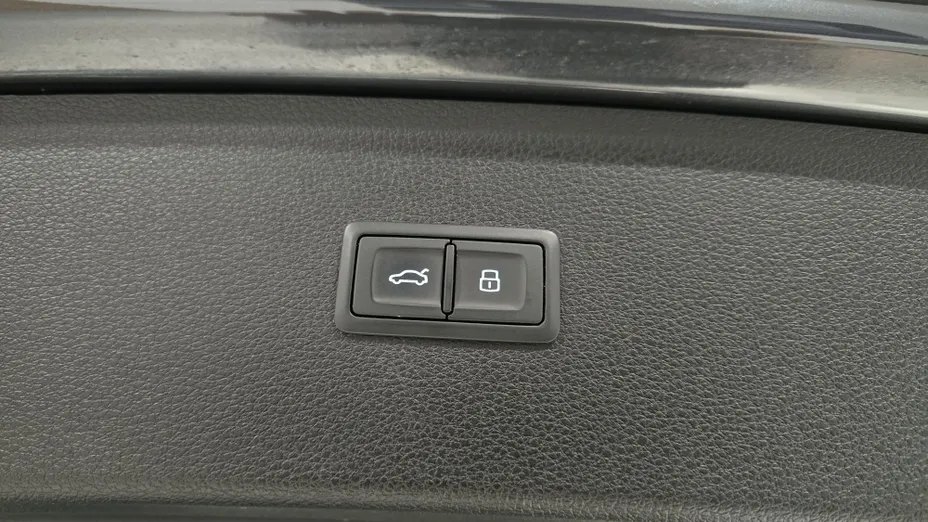 AUDI Q5 Q5 2.0 TDI clean diesel Quattro S tronic