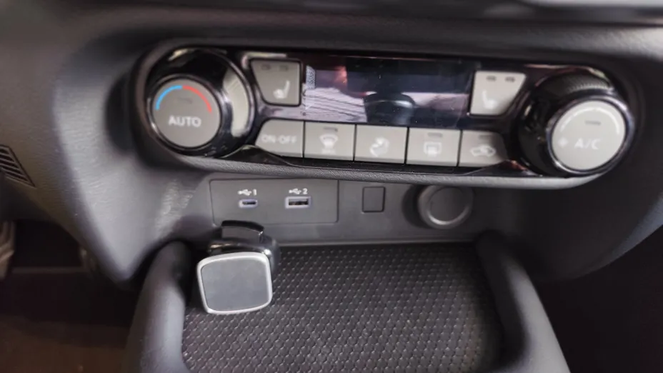 NISSAN Juke Juke 1.0 DIG-T Acenta Nowy