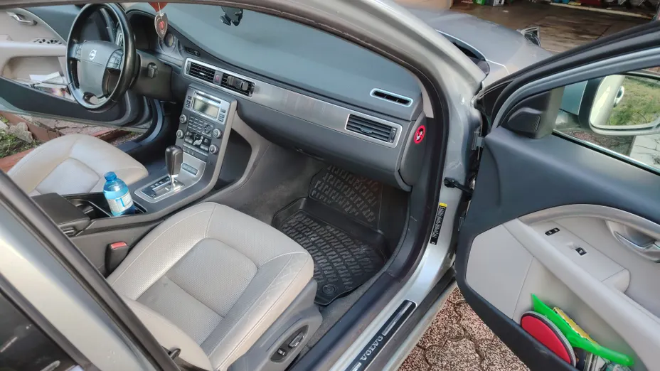 VOLVO S80 S80 3.2 Summum