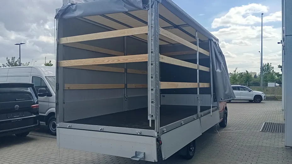 VOLKSWAGEN Crafter Crafter 35 BiTDI (18,4m3) Nowy