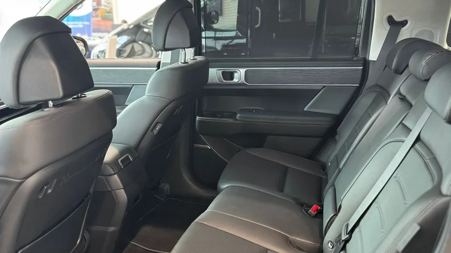 HYUNDAI Santa Fe Santa Fe 1.6 T-GDI HEV Executive aut Nowy