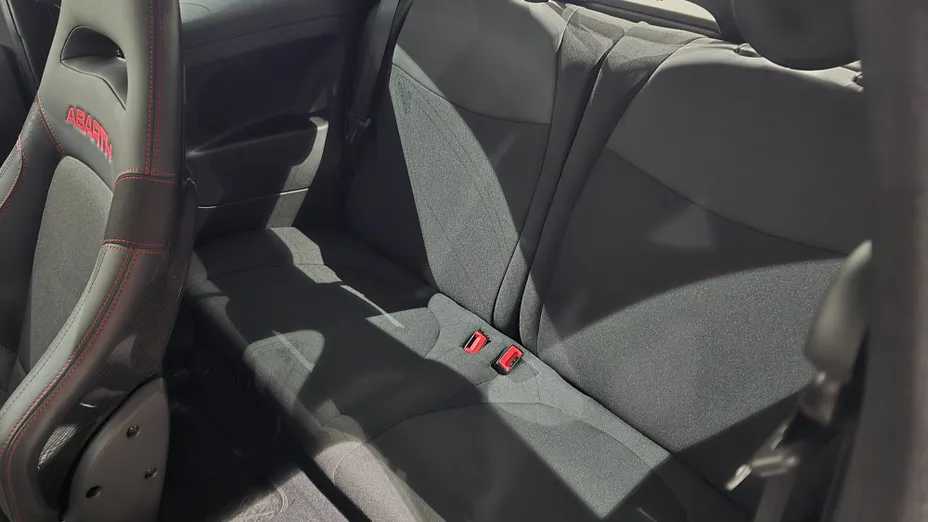 ABARTH 500 695 1.4 T-Jet 16v