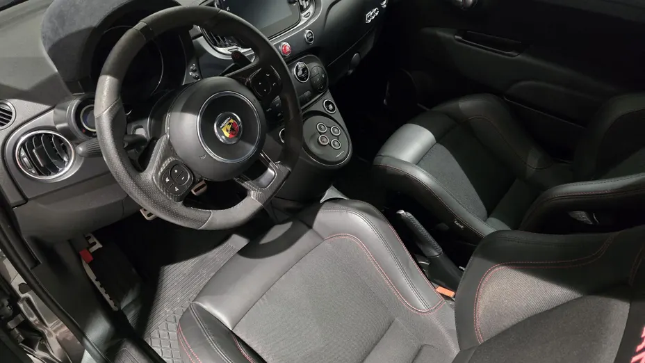 ABARTH 500 695 1.4 T-Jet 16v