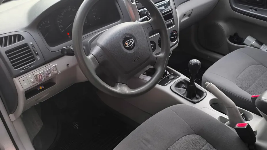 KIA Cerato Cerato 1.6 Comfort