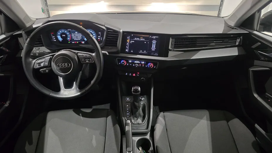 AUDI A1 A1 30 TFSI Advanced S tronic