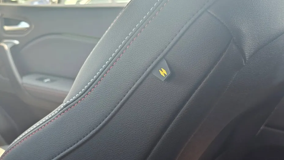 RENAULT Captur Captur 1.3 TCe mHEV R.S. Line EDC