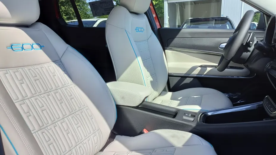 FIAT 600 600 1.2 Turbo Hybrid La Prima eDCT Nowy