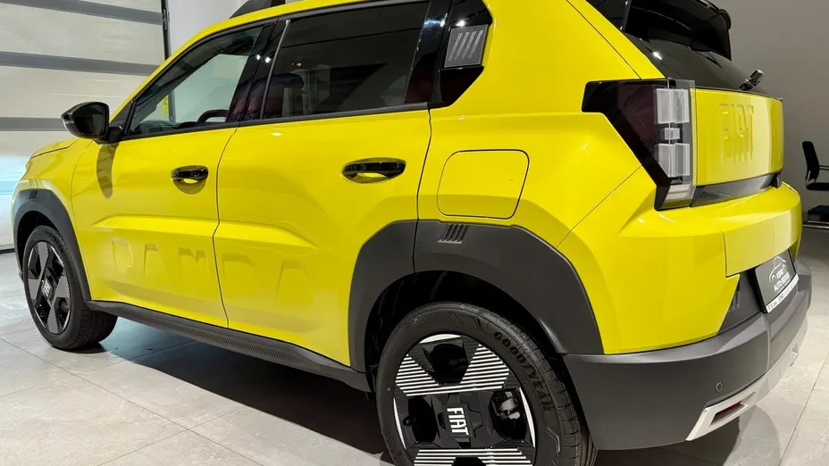 FIAT Grande Panda Grande Panda 1.2 mHEV Icon eDCT Nowy