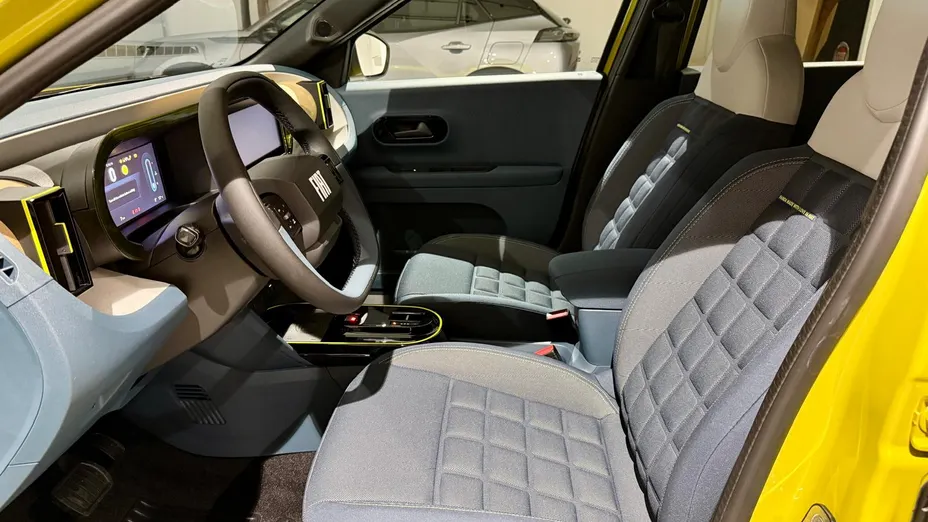 FIAT Grande Panda Grande Panda 1.2 mHEV Icon eDCT Nowy