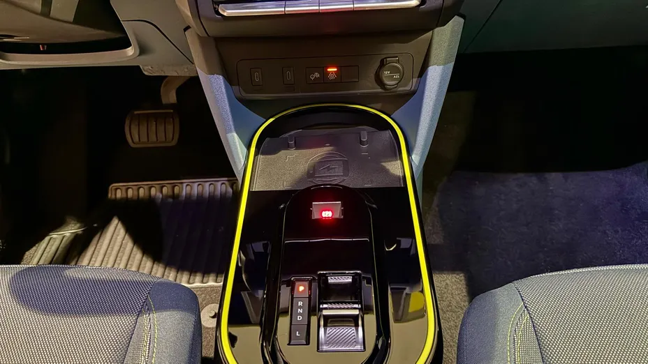 FIAT Grande Panda Grande Panda 1.2 mHEV Icon eDCT Nowy