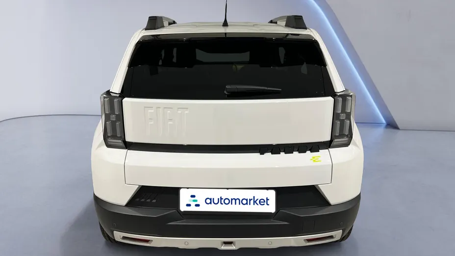 FIAT Grande Panda Grande Panda 1.2 mHEV La Prima eDCT Nowy